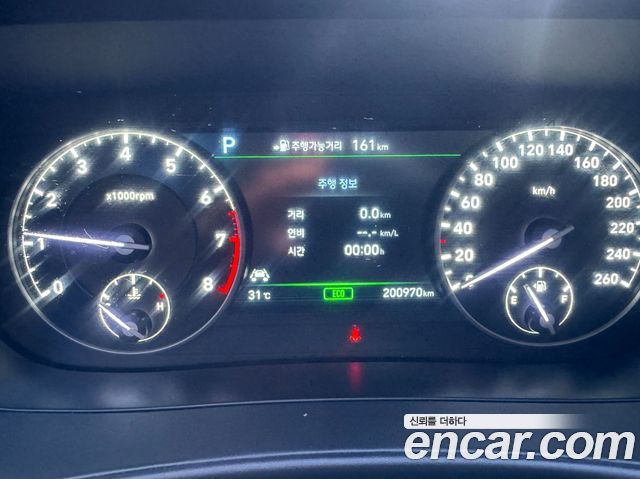 Genesis EQ900 2017 — photo 15