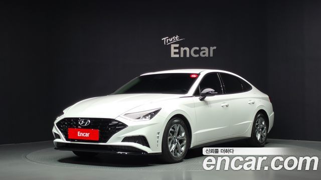 Hyundai Sonata 2022 — photo 1