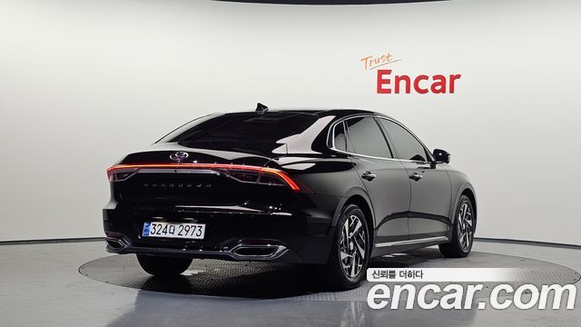 Hyundai Grandeur 2023 — photo 2