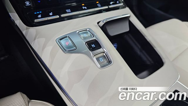 Hyundai Grandeur 2023 — photo 12
