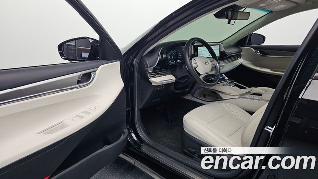 Hyundai Grandeur 2023 — photo 13