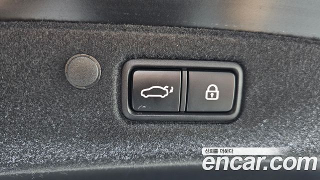 Hyundai Grandeur 2023 — photo 22