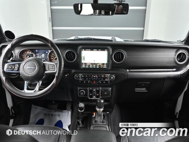 Jeep Wrangler 2020 — photo 7