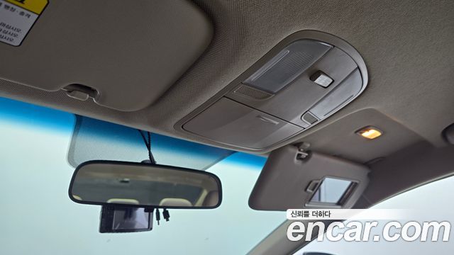 Hyundai AVANTE 2016 — photo 30