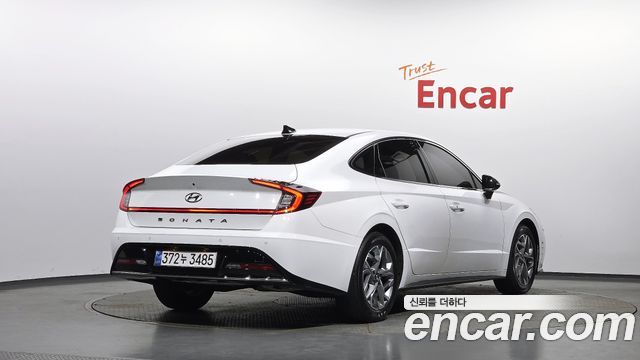 Hyundai Sonata 2023 — photo 2