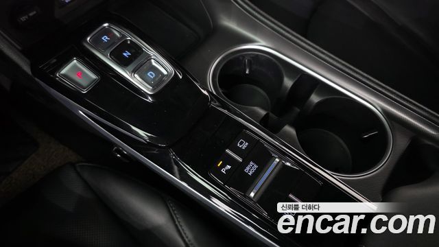 Hyundai Sonata 2023 — photo 12