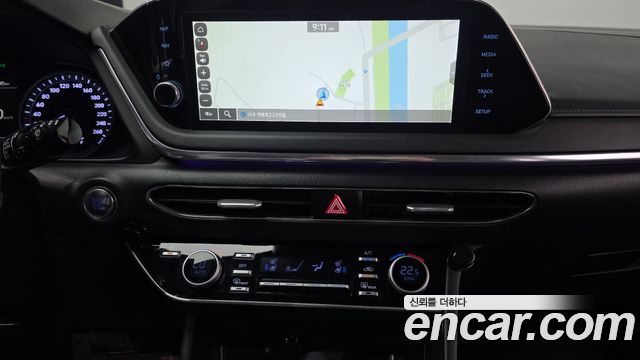 Hyundai Sonata 2023 — photo 24