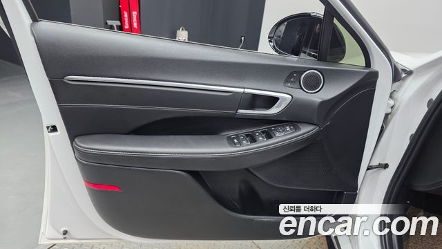 Hyundai Sonata 2023 — photo 14