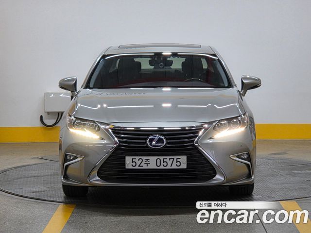 Lexus ES 2016 — photo 2