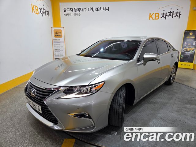 Lexus ES 2016 — photo 4