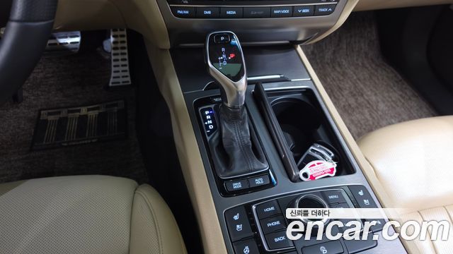 Hyundai Genesis 2016 — photo 12