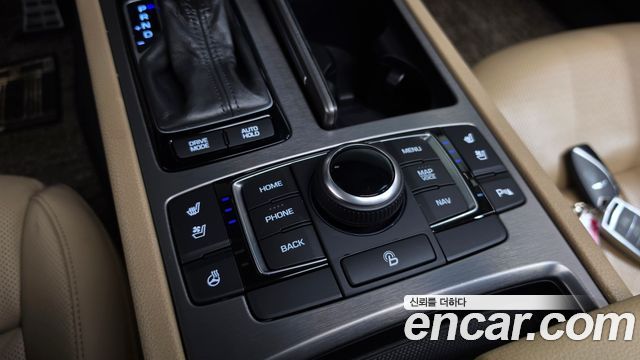 Hyundai Genesis 2016 — photo 24