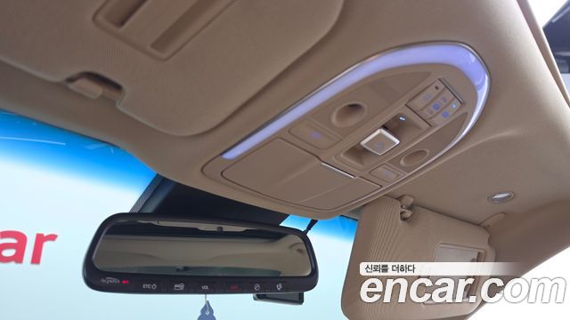 Hyundai Genesis 2016 — photo 25