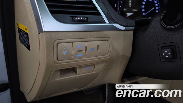 Hyundai Genesis 2016 — photo 26