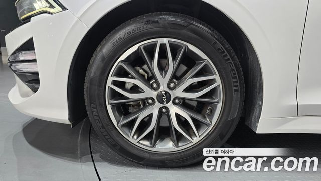 Kia K5 2022 — photo 5