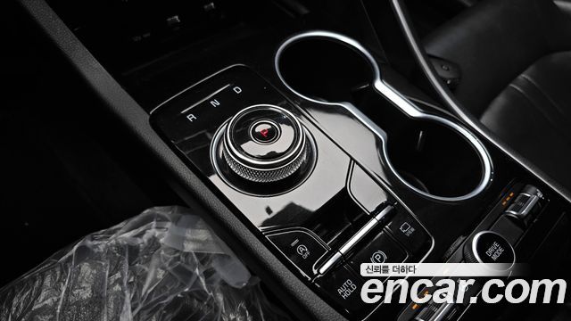 Kia K5 2022 — photo 12