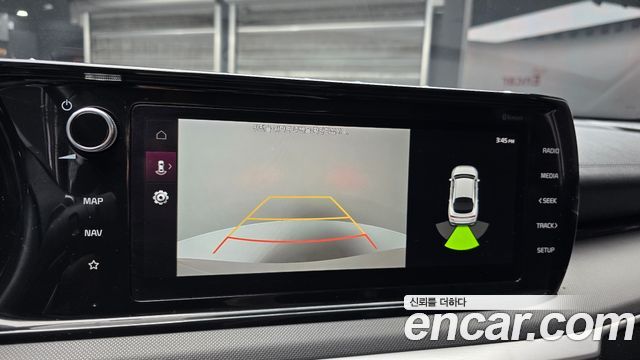 Kia K5 2022 — photo 21