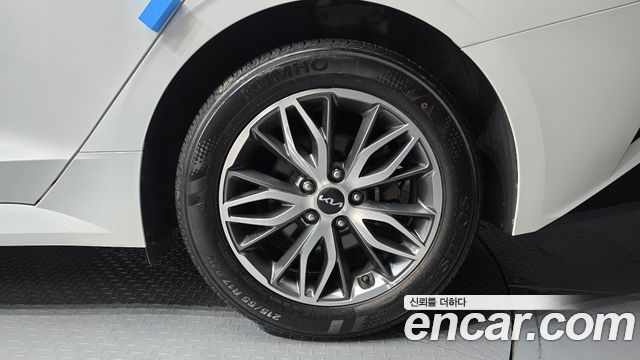 Kia K5 2022 — photo 7