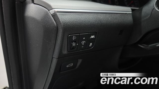 Kia K5 2022 — photo 29