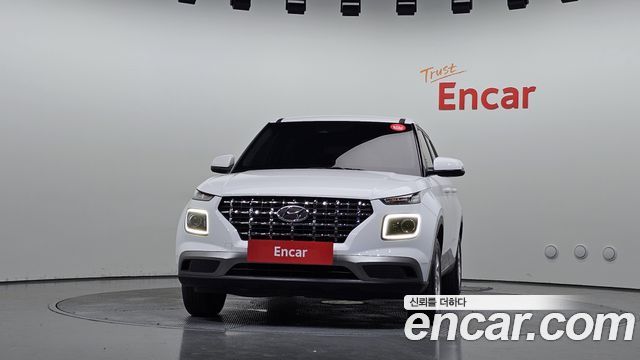 Hyundai Venue 2022 — photo 3