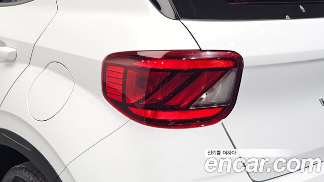 Hyundai Venue 2022 — photo 9