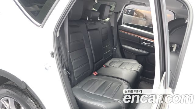Honda CR-V 2021 — photo 17