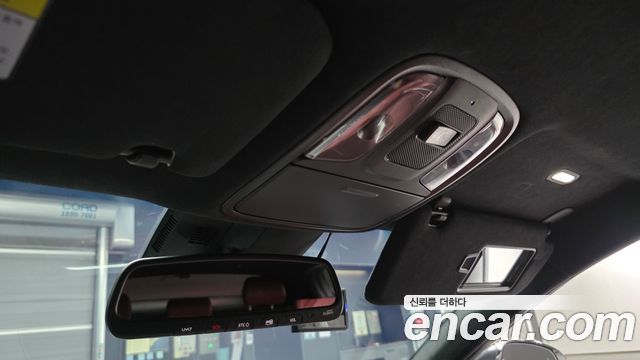 Kia Stinger 2018 — photo 28