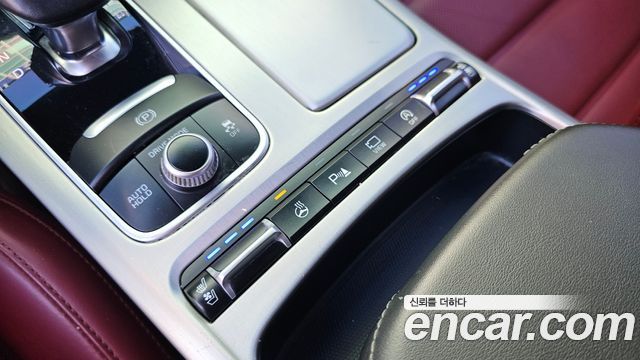 Kia Stinger 2018 — photo 34