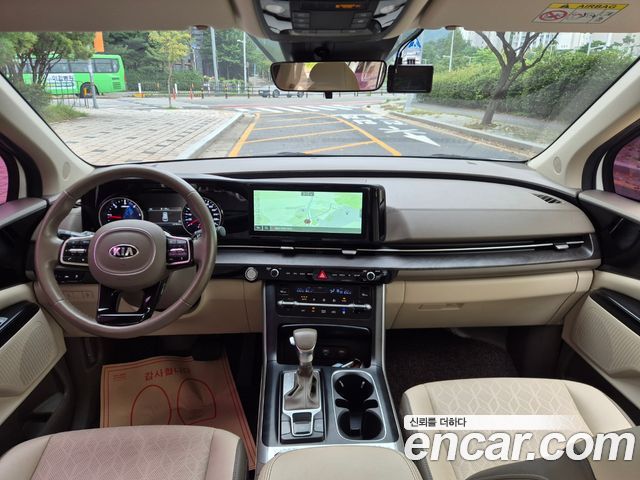 Kia Canival 2021 — photo 5