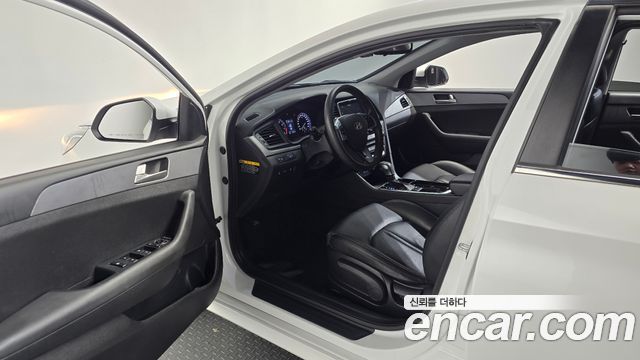 Hyundai Sonata 2019 — photo 10