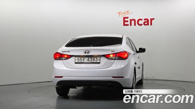 Hyundai AVANTE 2014 — photo 4