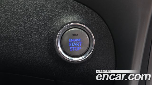 Hyundai AVANTE 2014 — photo 17