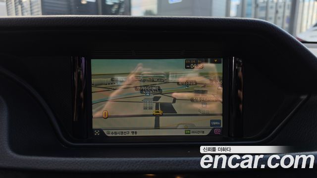 Mercedes-Benz E-Class 2014 — photo 14