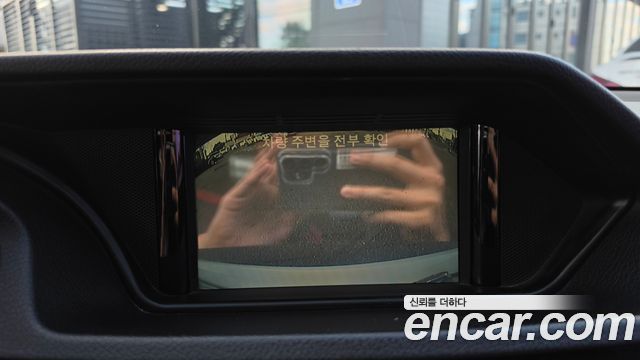 Mercedes-Benz E-Class 2014 — photo 15
