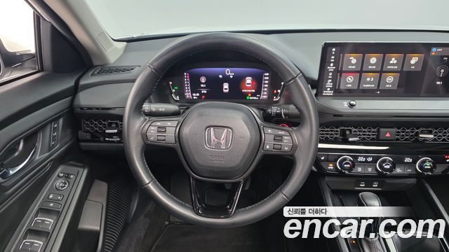 Honda Accord 2023 — photo 19