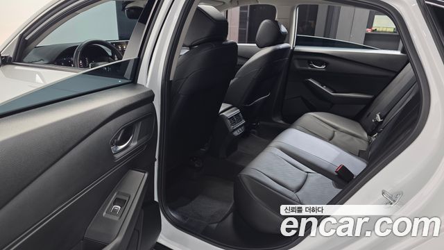 Honda Accord 2023 — photo 16