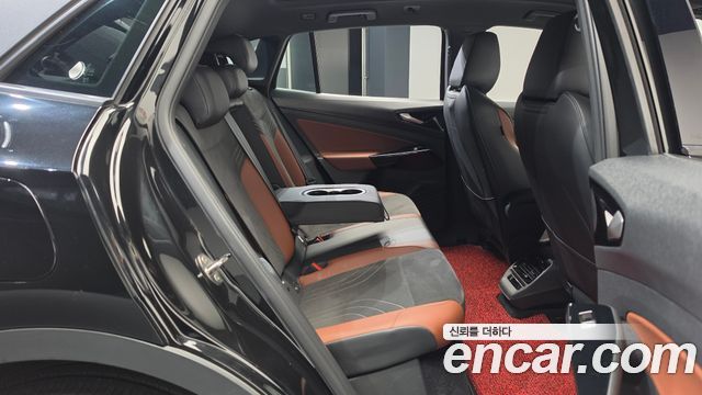Volkswagen ID.4 2023 — photo 17
