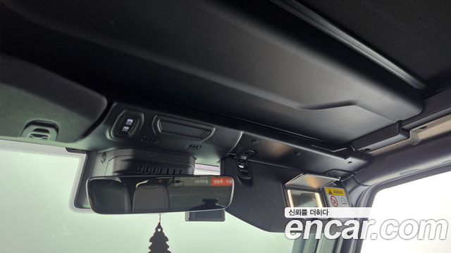 Jeep Wrangler 2021 — photo 22