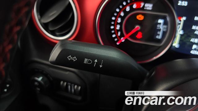 Jeep Wrangler 2021 — photo 27
