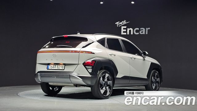 Hyundai Kona 2025 — photo 2