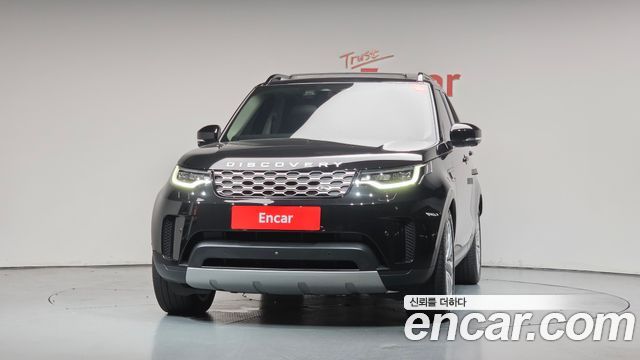 Land Rover Discovery 2023 — photo 3