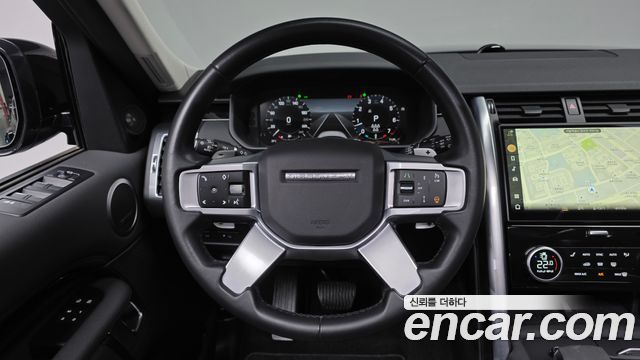Land Rover Discovery 2023 — photo 19