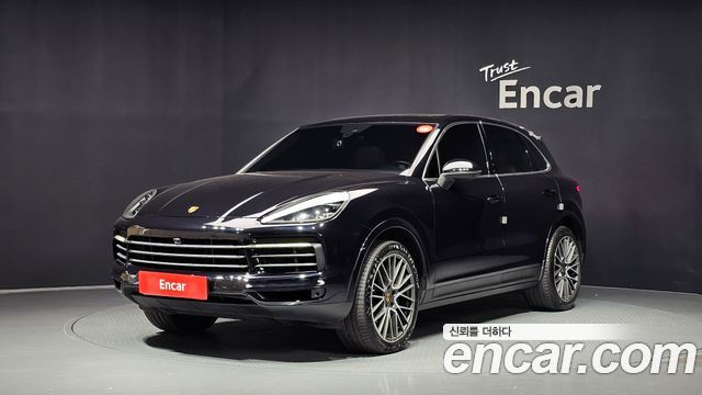 Porsche Cayenne 2021 — photo 1