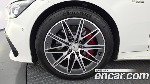 Mercedes-Benz AMG GT 2023 — photo 5