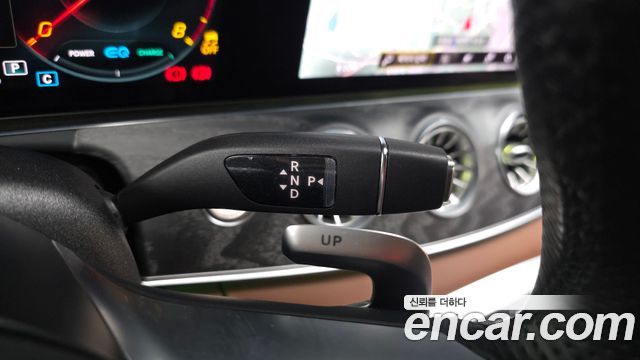 Mercedes-Benz AMG GT 2023 — photo 12