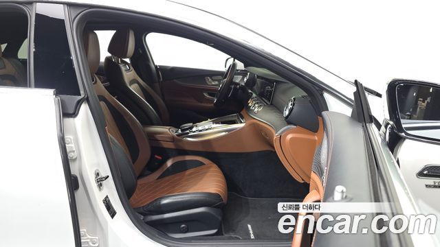 Mercedes-Benz AMG GT 2023 — photo 17