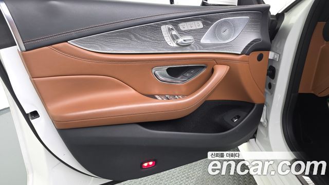 Mercedes-Benz AMG GT 2023 — photo 14