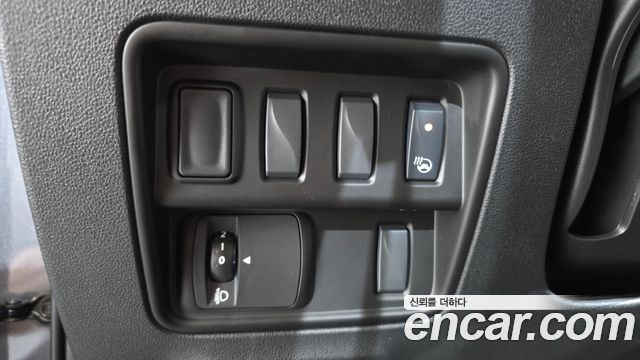 Renault Korea QM6 2022 — photo 12