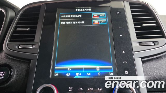 Renault Korea QM6 2022 — photo 16