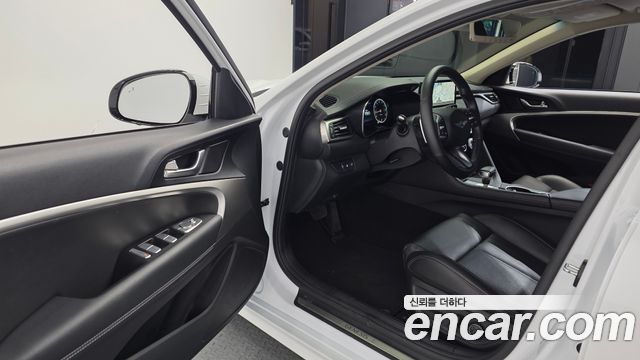 Genesis G70 2021 — photo 10
